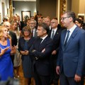 Vučić i Makron obišli Galeriju Matice srpske: "Divno je uživo videti ilustraciju veze srpske i francuske umetnosti"