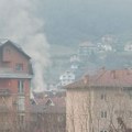 Požar u Priboju: Vatra izbila u jednom od stanova u nadogranji: Vatrogasci na licu mesta (foto)