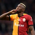 Al Hilal razbija kasu za zvezdu, Mitroviću se smeši klupa