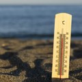 More iznenađujuće toplo! Pogledajte koliko stepeni ima Jadran i šta predviđaju u narednom periodu