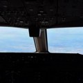 FOTO Supruga Zvezdinog golmana objavila fotografiju iz kokpita aviona: Sablasna fotografija sa aerodroma u Izraelu, uspeli su…