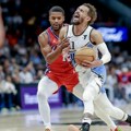 Pobedio strah u vodi, ubacio Lejkersima 35 pooena, pa krenuo u Evropu: Ko je Džered Batler, novi košarkaš Crvene zvezde?
