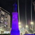 Posebno osvetljenje za Spomenik oslobodiocima: Leskovac obeležio Svetski dan prevremeno rođenih beba