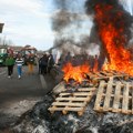 Француски пољопривредници поново на улицама! Петровић из Париза: "Ако Француска настави да увози са стране, они могу да умру…