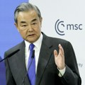 Vang Ji: Kina poziva na hitan prekid vojnih operacija na Bliskom istoku
