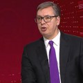 Vučić: Dobio sam poziv, ali neću učestvovati na glamuroznoj proslavi otcepljenja od moje Srbije
