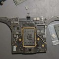 M1 Max transplantiran na novi board: MacBook Pro dobio novi život