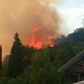 Ponovo bukti požar kod Bara: Vatra izmiče kontroli, vatrogasci ne mogu da priđu