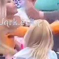Prekinut program na Pinku, Aneli zarila nokte Marinkoviću u vrat, obezbeđenje odmah uletelo u kuću