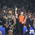 Karlik Džouns je gazda Partizana, ali i Evrolige: Partija za istoriju, pa stigla i nagrada