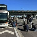 Šok za carinike na Horgošu! Zaustavili autobus, otvorili mini frižider pa zanemeli od prizora: Evo šta su pronašli ispod…