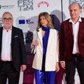 Žena pokojnog Žarka Lauševića prvi put u javnosti: Došla na premijeru njegovog poslednjeg filma, svi glumci uz nju