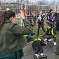 Povređena studentkinja na protestu, policija privela vozačicu