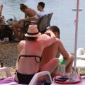 Upravo na Blic TV: Pakleni dani i besane noći: Beograđani se "tope" a meteorolog otkriva kada će se konačno otvoriti bečka…