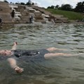 Upozorenje lekara pred novi toplotni pik: Nemojte obavljati velike nabavke i nositi teško u rukama