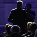 Skandal u diplomatskim krugovima: Ambasador upleten u sadomazohističku aferu, vređao i ponižavao žene