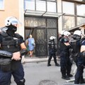 Blokirana zgrada suda u Novom Sadu, policija uvela zaposlene; Ministarstvo pravde: Osuđujemo čin nasilnika
