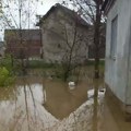 Romsko naselje Gornja Mahala u Bošnjacu ponovo pod vodom: Izlivanje reke Jablanice ugrožava desetine porodica