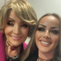 "Lepa Lukić izgleda mlađe od nje" Starleta objavila fotku sa pevačicom, pa je na mrežama isprozivali jer je preterala sa…