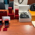 Putnica nije prijavila luksuznu robu vrednu 12.000 evra: Carina je pronašla u zelenom prolazu
