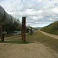 VREME: Srbija po ubrzanom postupku postavlja cevi za američki gas, EU zabrinuta
