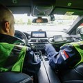 Da li ablendujete na putu? Ako policija ovo vidi mnogi će pretrnuti od straha: Otkrivamo da li je blicanje kažnjivo, ili…