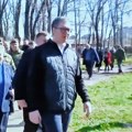 Vučić u Nišu: Cilj da napravimo 5.000 dronova samoubica „Komarac“