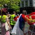 Srbija 1. maja u tri slike: Protesti, uranak i roštilj