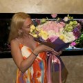 Prva fotografija trudne Milice Todorović! Nazire se stomačić, a ona blista od sreće! (foto)
