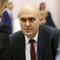 Hrvatski poslanik Dabro pozvao na policijsko prebijanje i ubijanje ilegalnih migranata