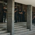 Dojava bombe u Kruševcu: Evakuisani sud i tužilaštvo, policija na terenu (foto/video)