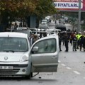 Turska: Dva policajca povređena u eksploziji ispred ministarstva