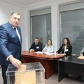 Dodik čestitao pobedu SNS na izborima: Građani izabrali političku stabilnost Srbije