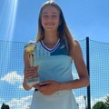 Pretalentovana Luna Vujović (14) ostala bez titule u Antaliji! Čudo iz Srbije poraženo od Bugarke u finalu