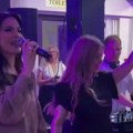 Ona je bila iznenađenje večeri na proslavi 18. Rođendana: Goca Tržan raspametila ćerku Lenu, a kada je pevačica ušetala…