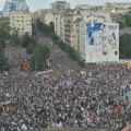 BLOG UŽIVO Slavija dupke puna i sve okolne ulice, u toku obraćanja: "Oni koji misle da su gospodari svega, plaše se. Srbija je…