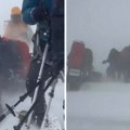 Potresni prizori sa Elbrusa: Pogledajte kroz kakvu mećavu su pokušavali da izvuku tela Okanovića i dr Čaušević