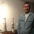 Miša iz Beograda pet godina pravio maketu jedrenjaka: Kolekcionari mu nudili velike pare, ali nema šanse da proda brod (foto)