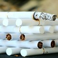 Заплењене цигарете и дуван који вреде више од милион динара, ухапшен пар у Старој Пазови