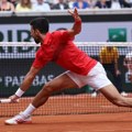 Novak Đoković osvojio prvi set u duelu sa Muteom