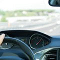 Svaki četvrti vozač ne zna čemu služe moderni sistemi u automobilima - i to je opasno
