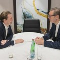 Vučić u Pragu razgovarao sa Sebastijanom Kurcom