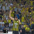 Emotivni i savršeni oproštaj Marka Gudurića - Titula Feneru, naklon i za Bešiktaš