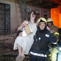 Pretužne scene evakuacije ukrajinaca iz donbasa! Dronovi lete pravo ka civilima, ljude sahranjuju u baštama: "Eksplozija me je…