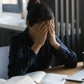 Gubitak pamćenja koji dolazi sa godinama ili demencija – kako ih razlikovati?