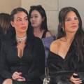 Na fotki koju gledate nalazi se 10 miliona dolara samo u dijamantima: Loren i Georgina prošetale svoje skupoceno prstenje!