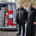 Pokloni za mališane iz Specijalne škole. „Naši Srbi” iz Čikaga i „Svi za Kosmet” donirali paketiće za decu