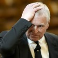 Princ Endrju izbačen iz vile usred noći zbog skandala sa Epstajnom