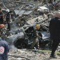 Iran gađao stambenu zgradu kod Jerusalima: Najmanje 8 osoba je poginulo
