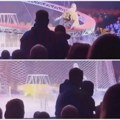 Vrištali i bežali: Tigar skočio na uspaničenu publiku tokom cirkuske predstave u Rusiji (VIDEO)